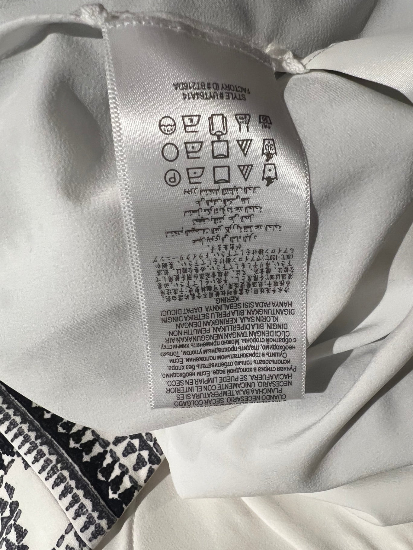 Schulterfreies Abendkleid in Gr. 36/38
