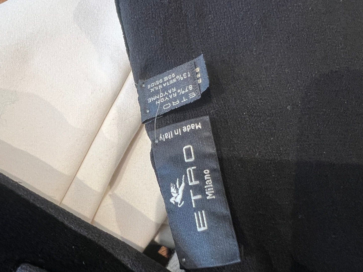 Pre-Loved Etro Samt Schal/Stola