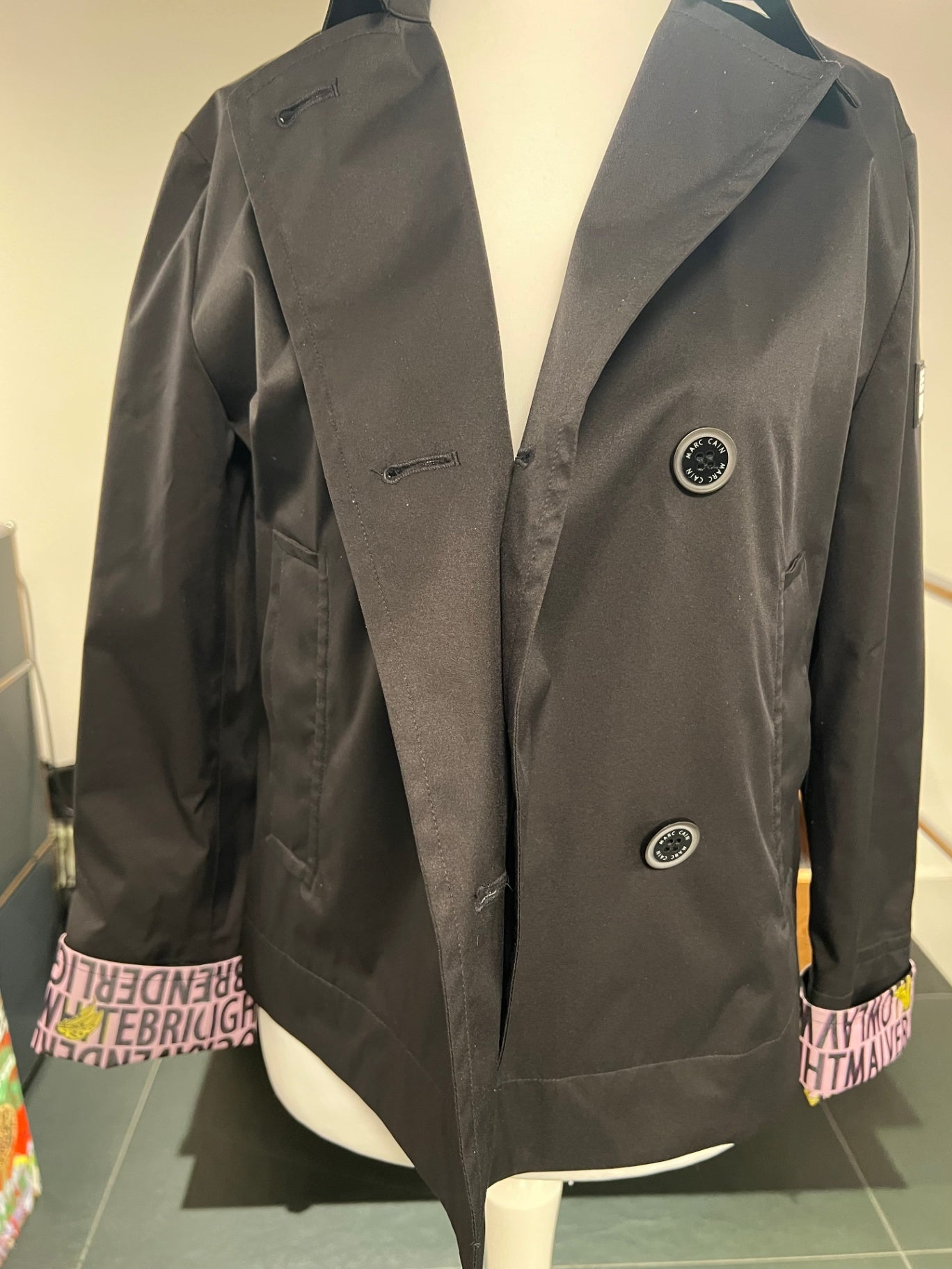 Marc Cain Sports Jacke mit gemustertem Innenfutter