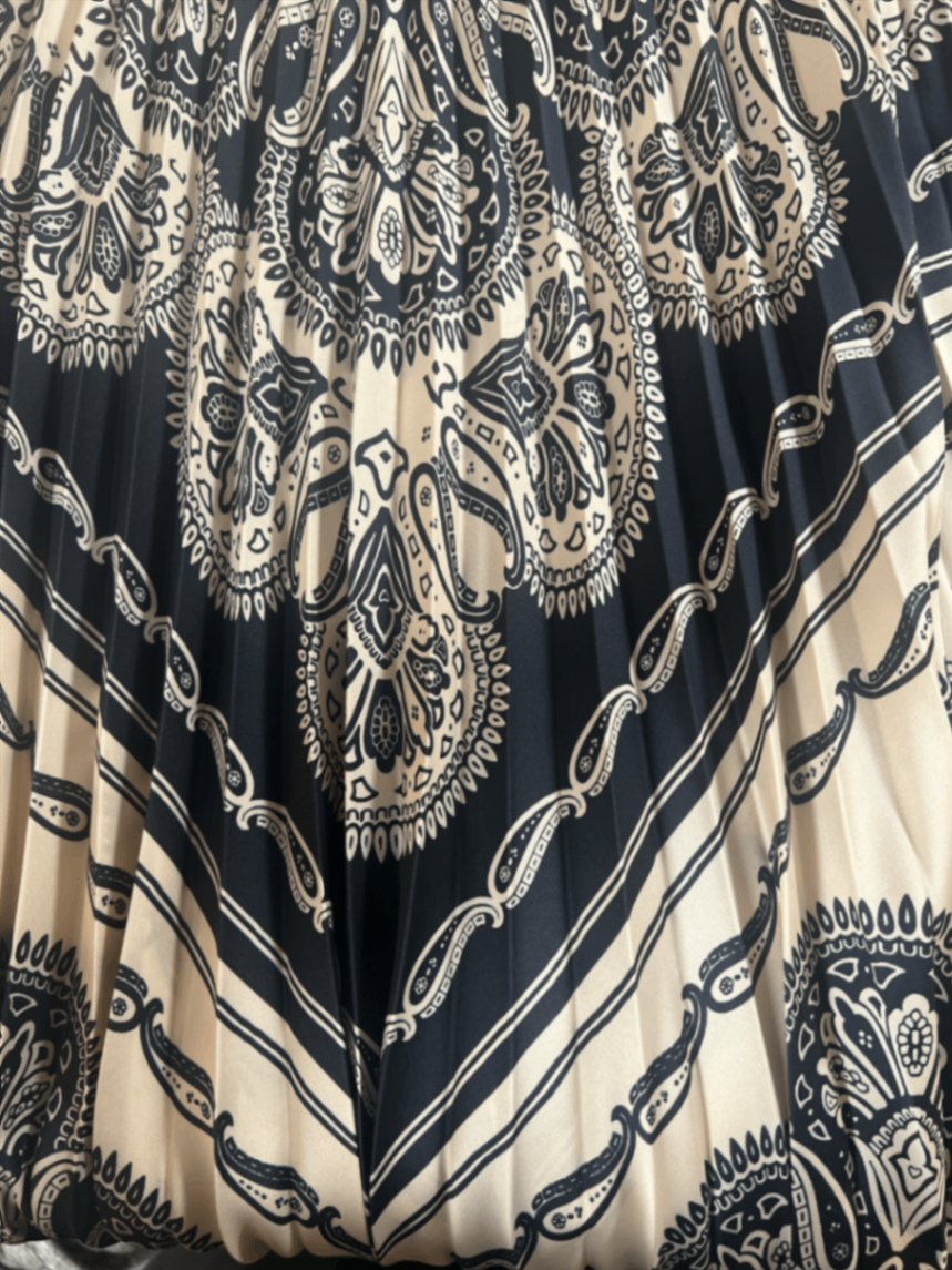 Sandro Plisseerock mit Paisleymuster