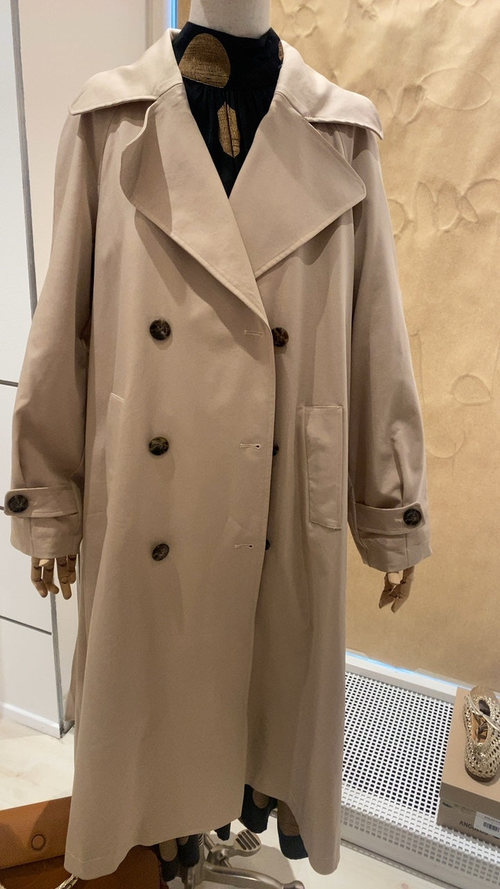 Lola Casademunt Trenchcoat