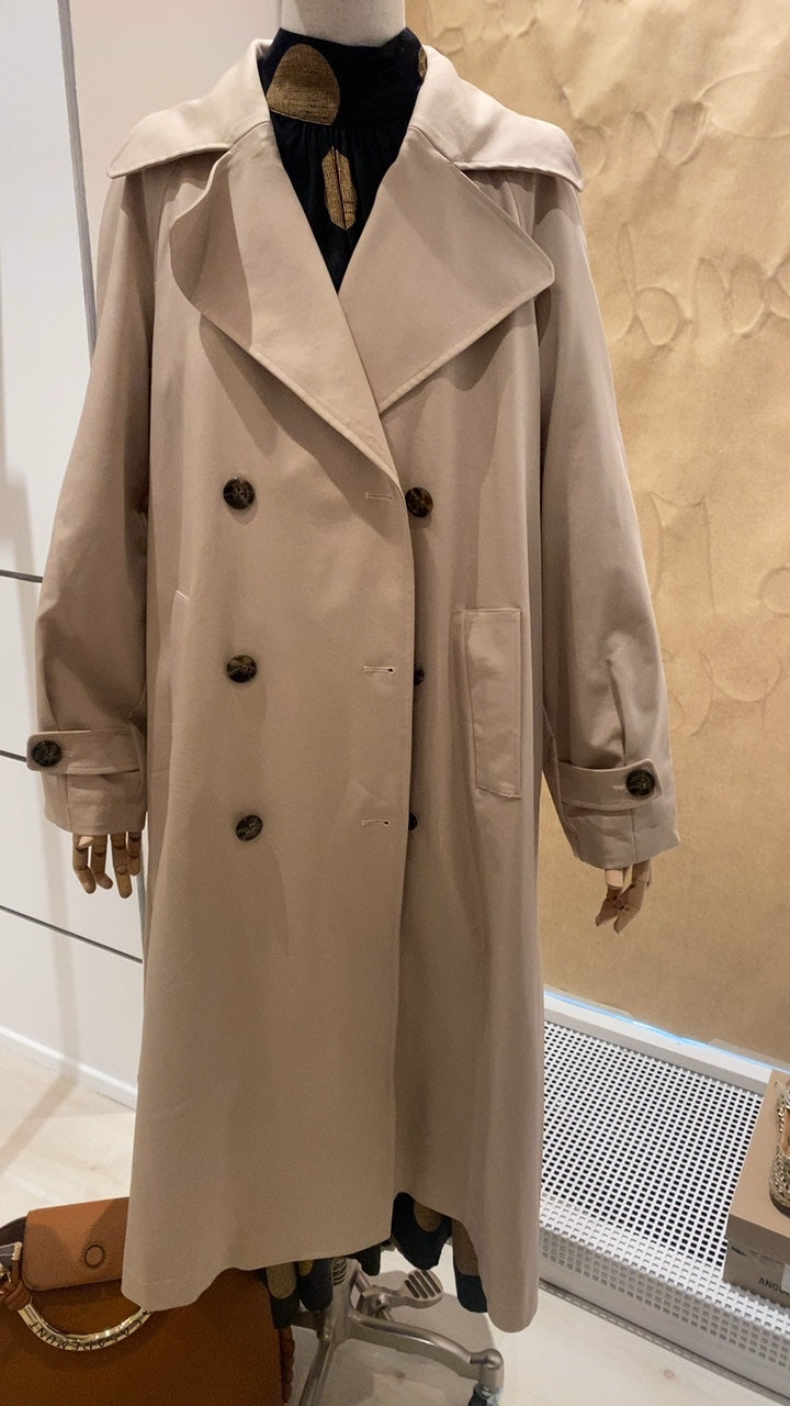 Lola Casademunt Trenchcoat