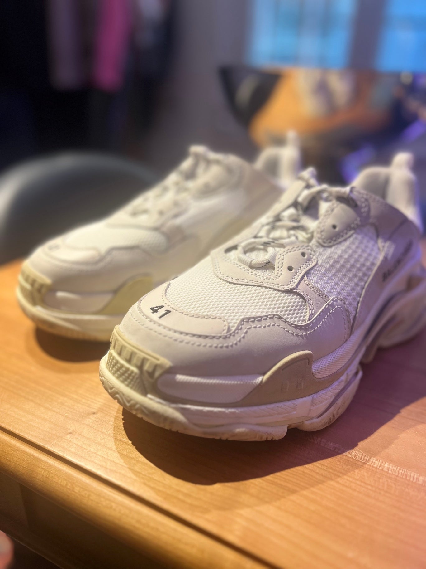 Pre-Loved Triple S Sneaker