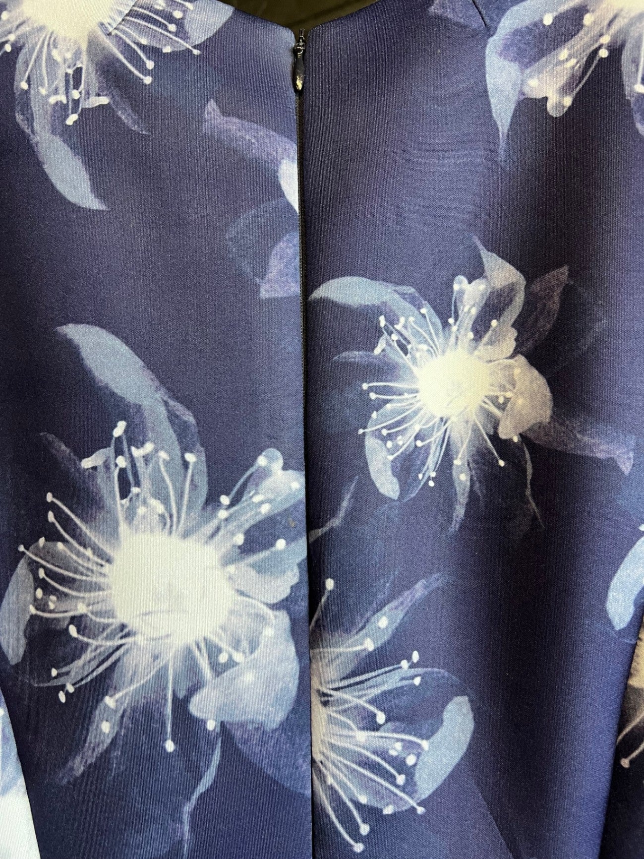 Aigner Kleid