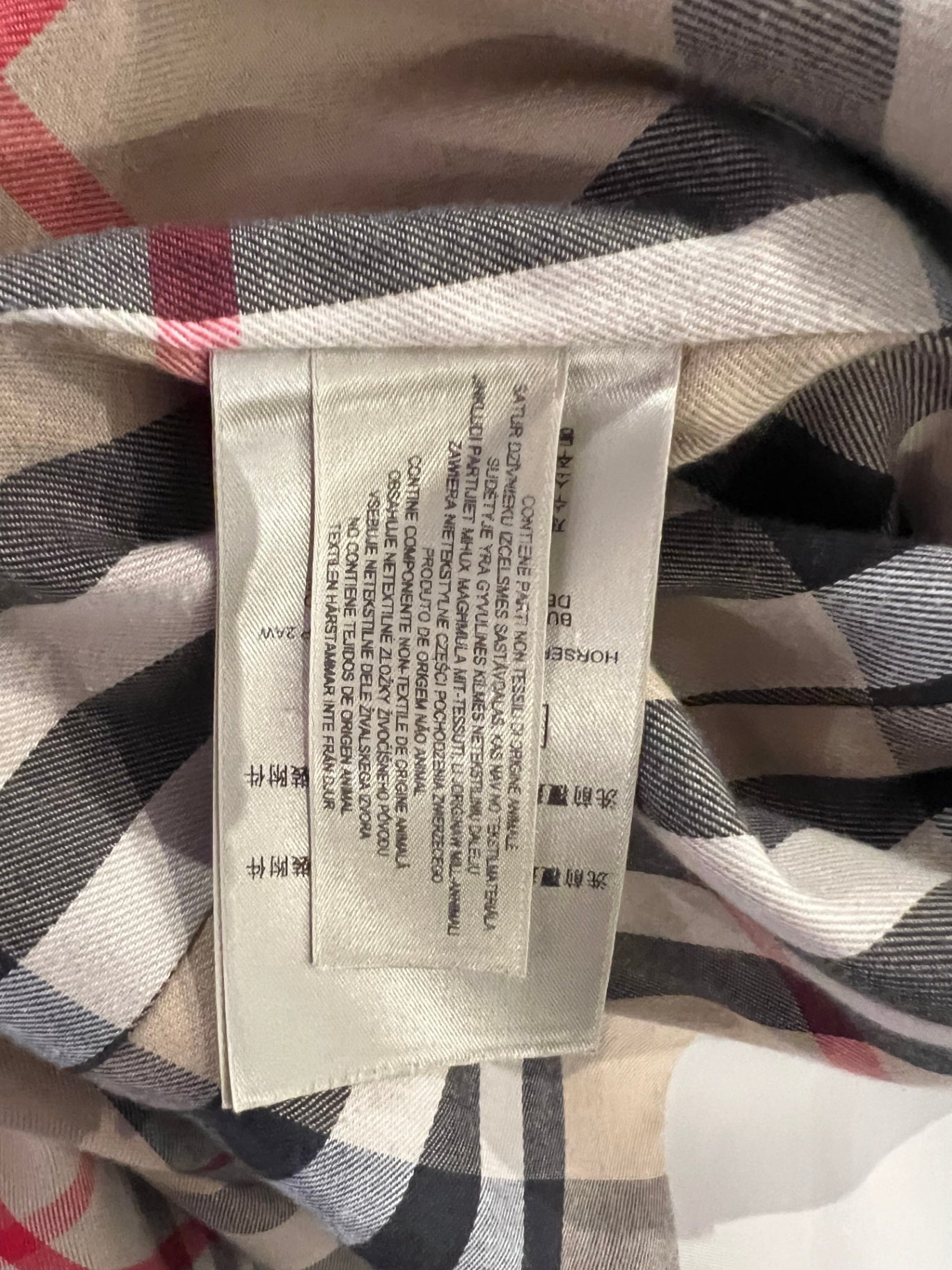 Burberry Short Chelsea Heritage Trench