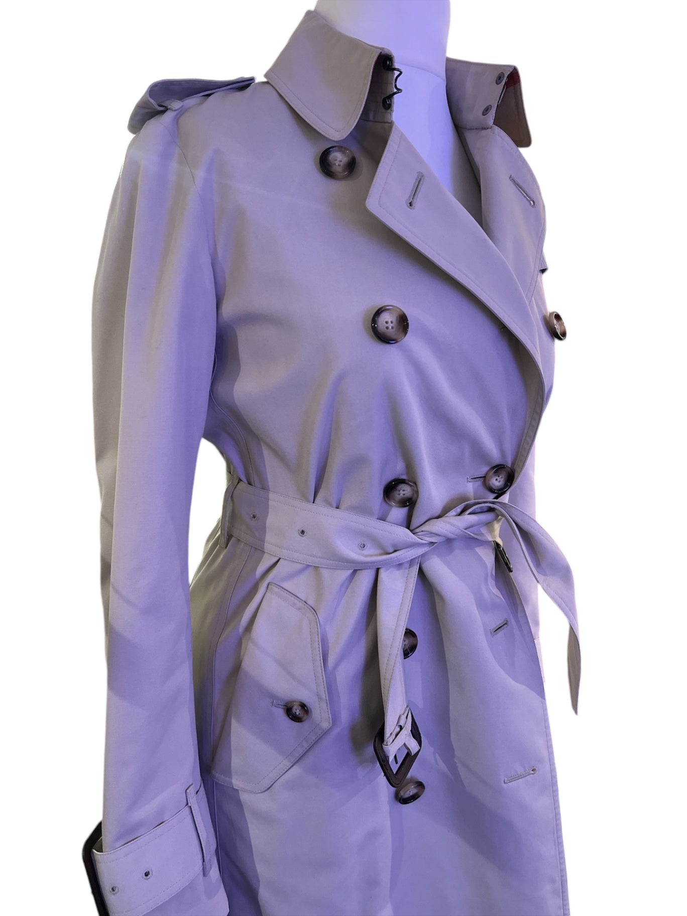 Burberry Short Chelsea Heritage Trench