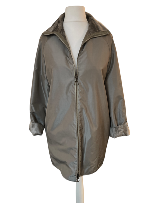 Pre-Loved AKRIS Lammfell Jacke reversible