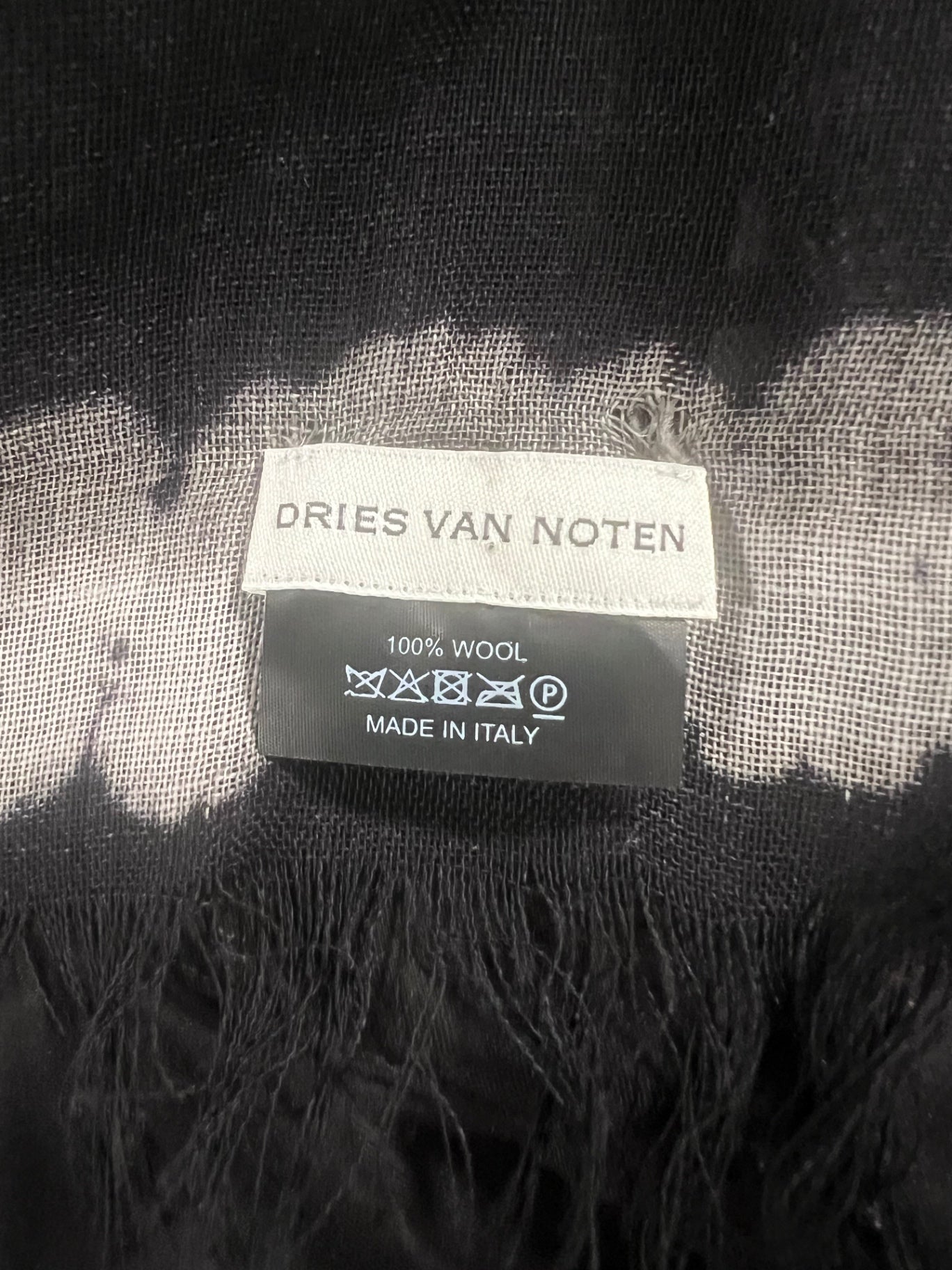 Pre-Loved Dries van Noten Schal mit Batikmuster