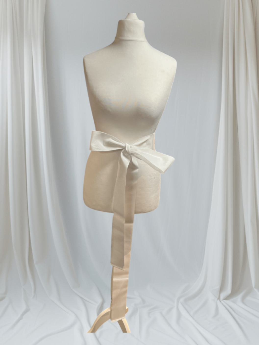 Sara Roka SS25 Ribbonbelt Weiss