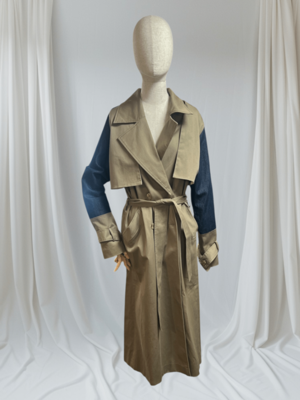 Giovanna Nicolai HW25 Trenchcoat