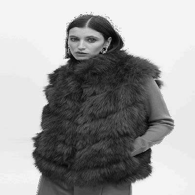 Lola Casademunt Lola HW25 Fake Fur Weste