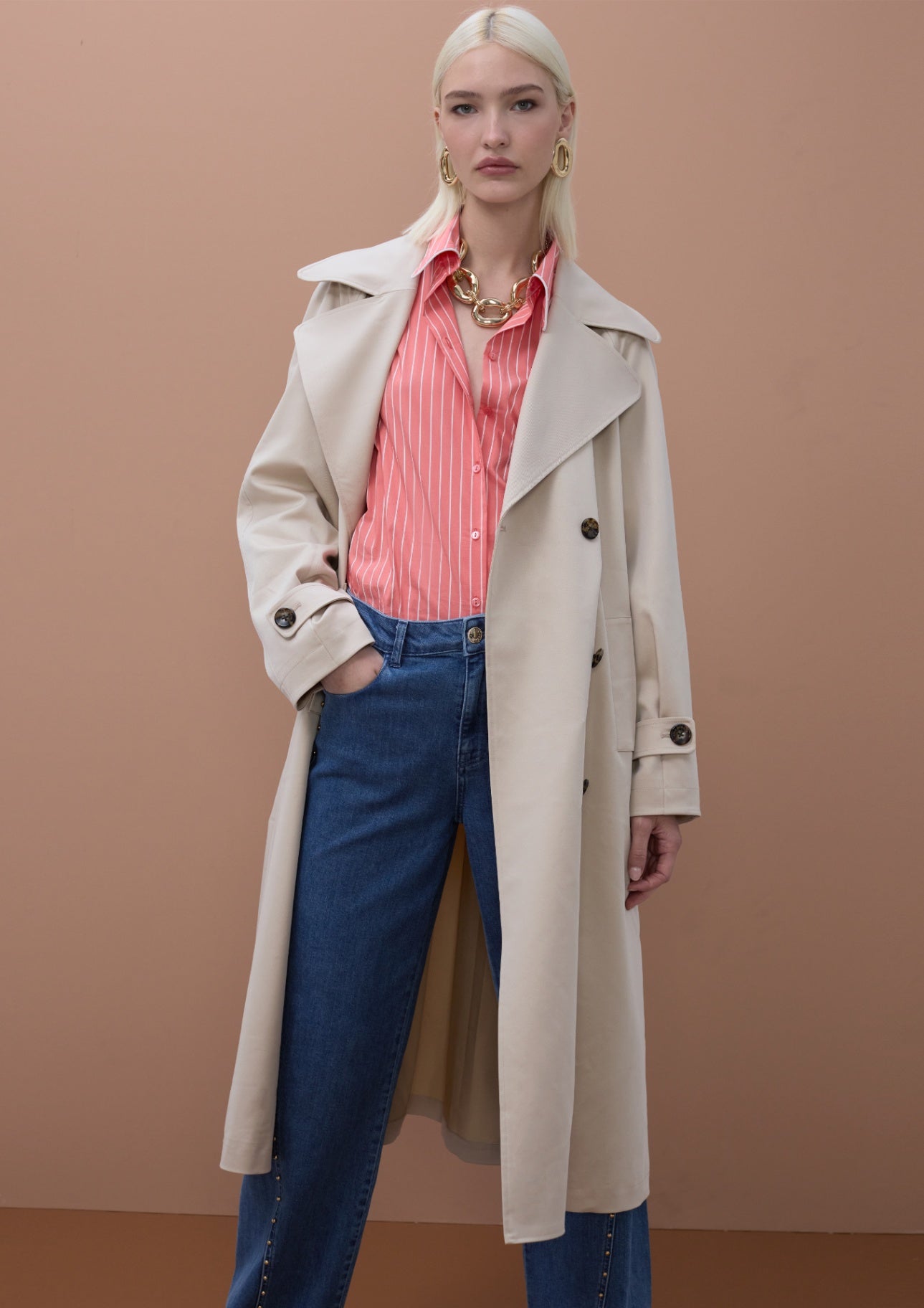 Lola Casademunt Trenchcoat