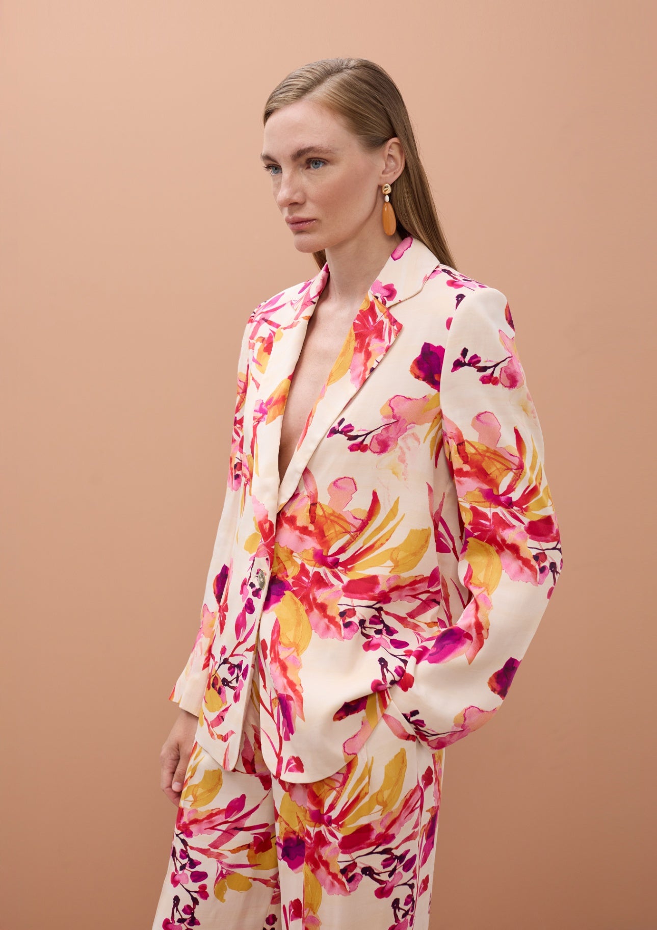 Lola Casademunt fliessender gerader Blazer mit Print - Pink-Mehrfarbig