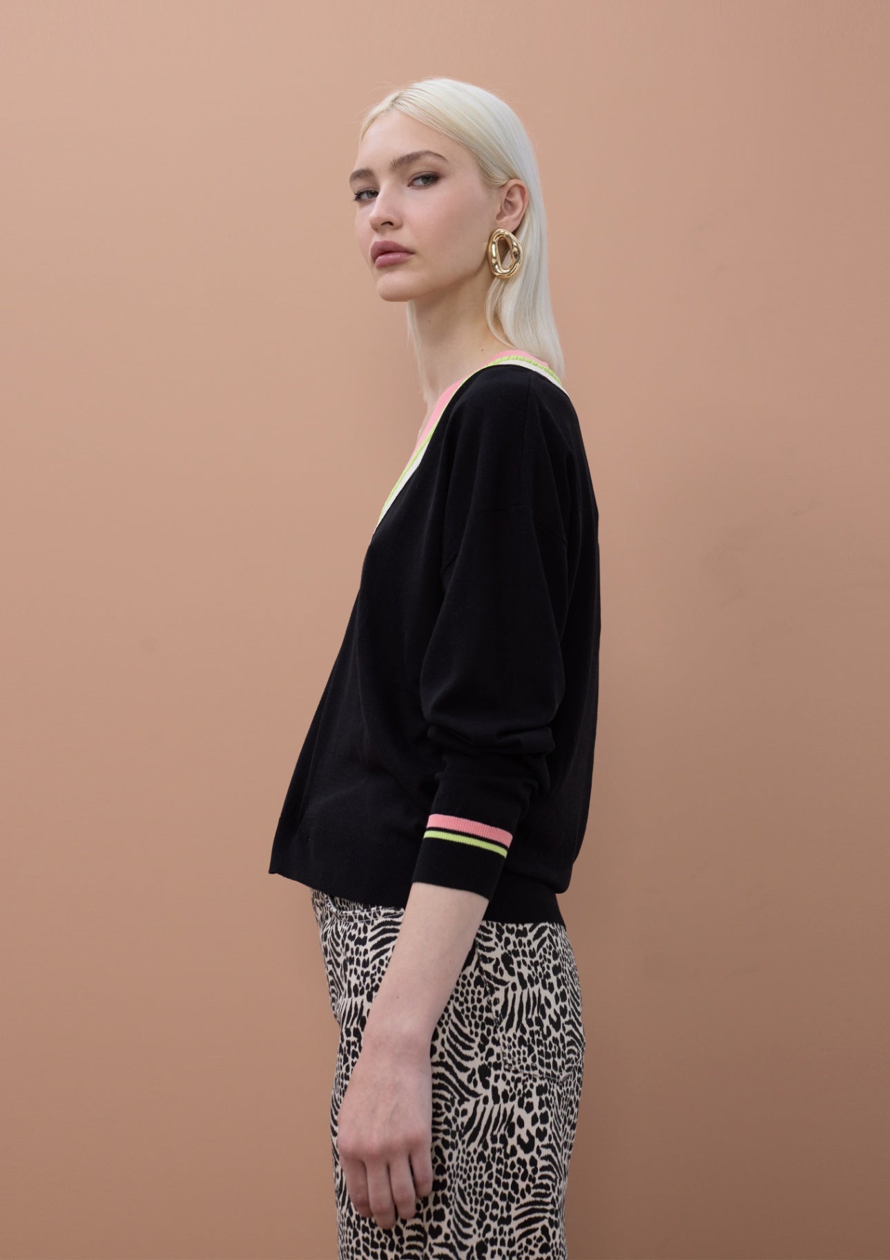Lola Casademunt Contrast V-Neck Sweater