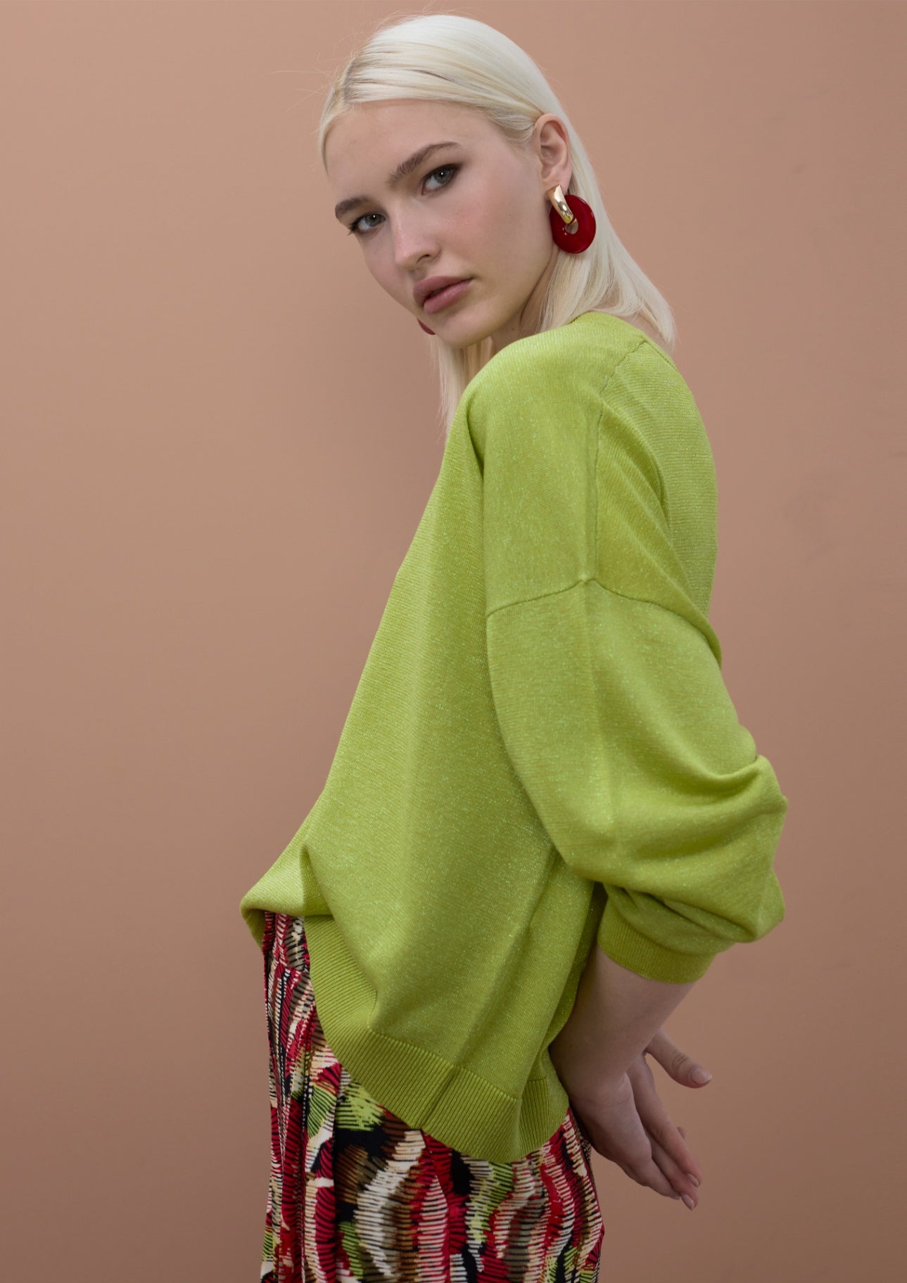 Lola Casademunt V-Ausschnitt-Lurex-Pullover - Pistazie