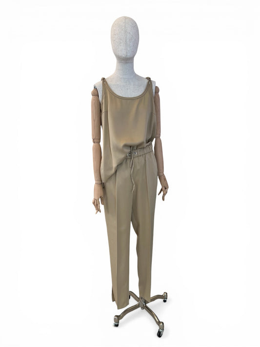 Pre-Loved AKRIS Punto Zweiteiler beige