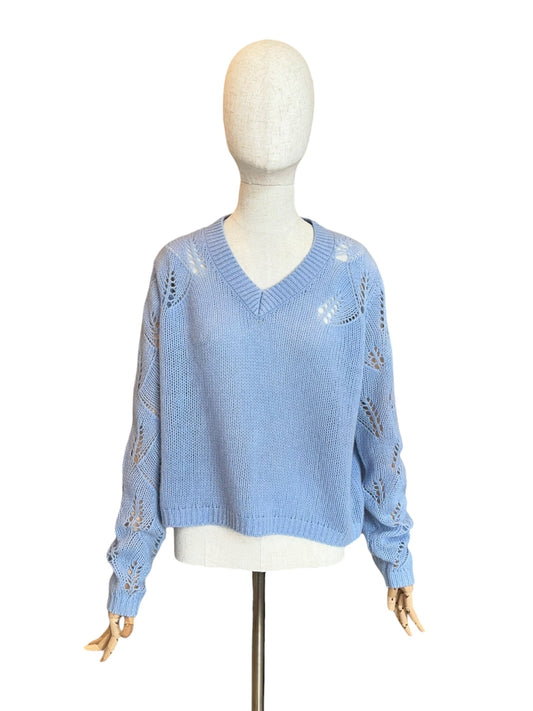 Charlotte Sparre Cashmere-Pullover in Hellblau mit Lochstrickdetails