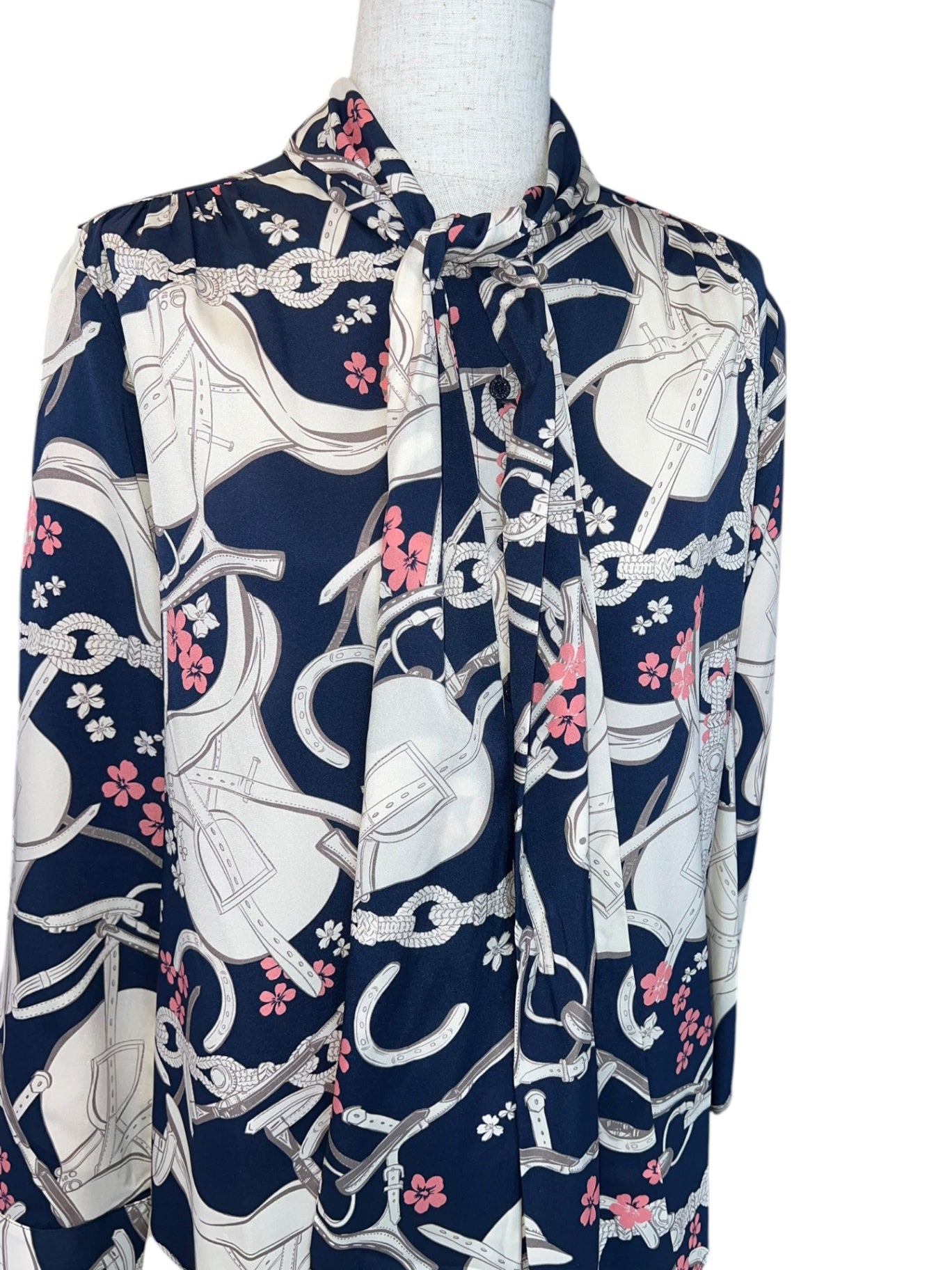 Charlotte Sparre HW25 Schluppenbluse