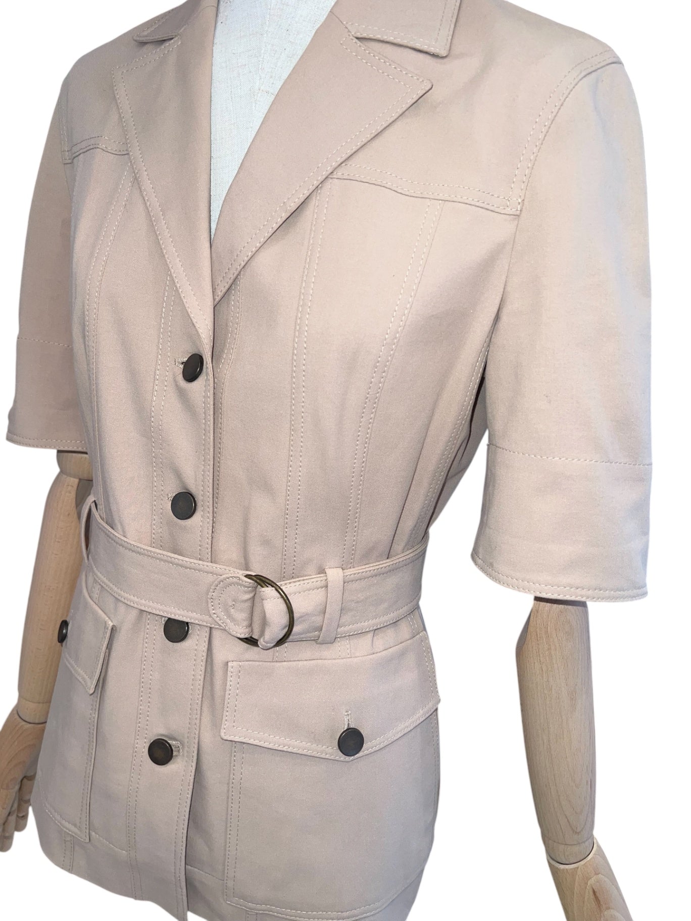 Pre-Loved Akris Punto Kurzarm-Jacke mit Gürtel