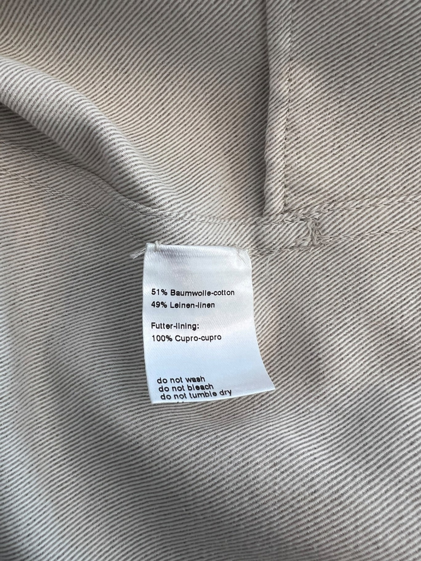 Pre-Loved Akris «Arno» Asymetric Boxy Jacke