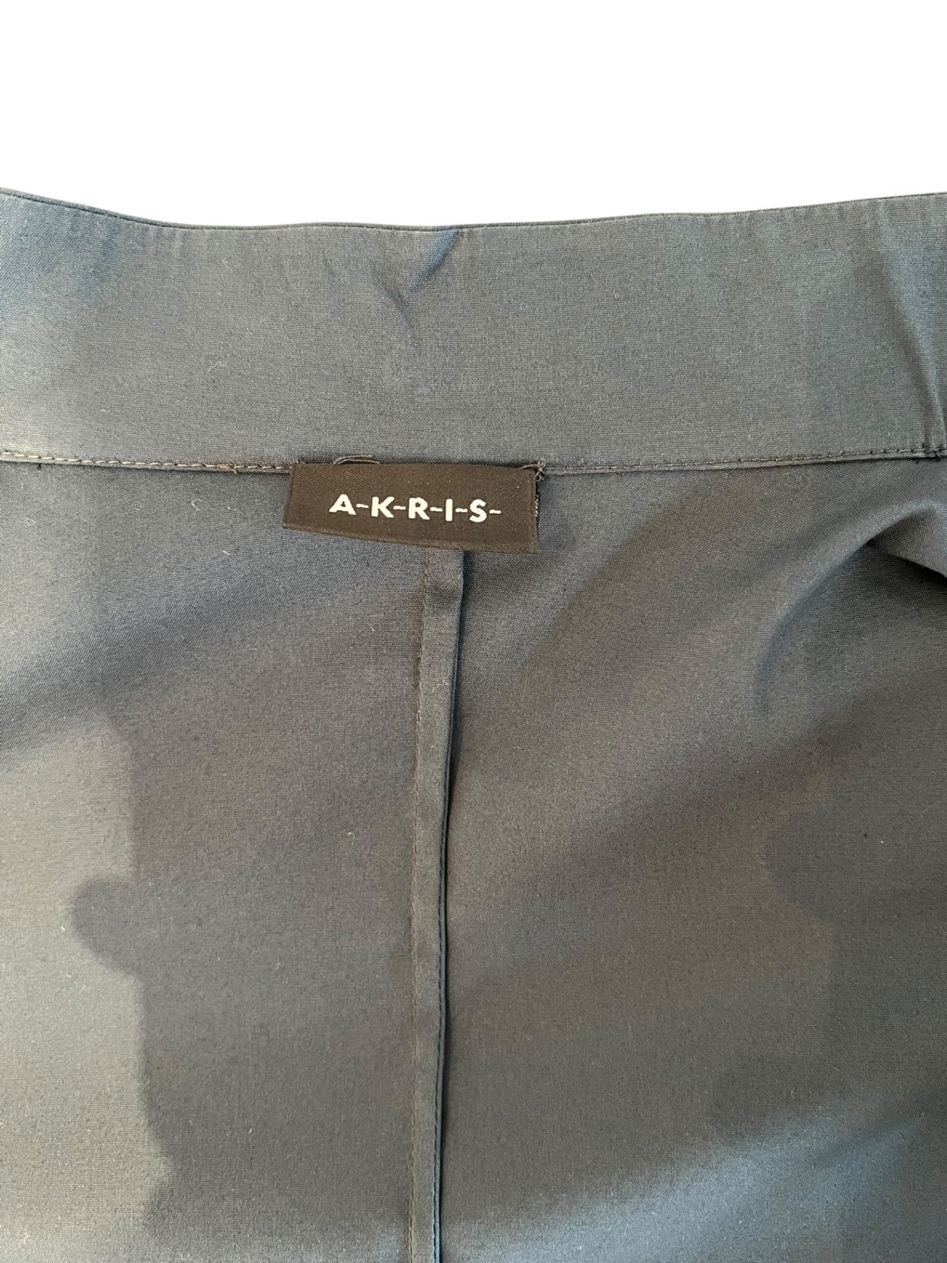 Pre-Loved Akris asymmetrische Plissee-Bluse Petrol