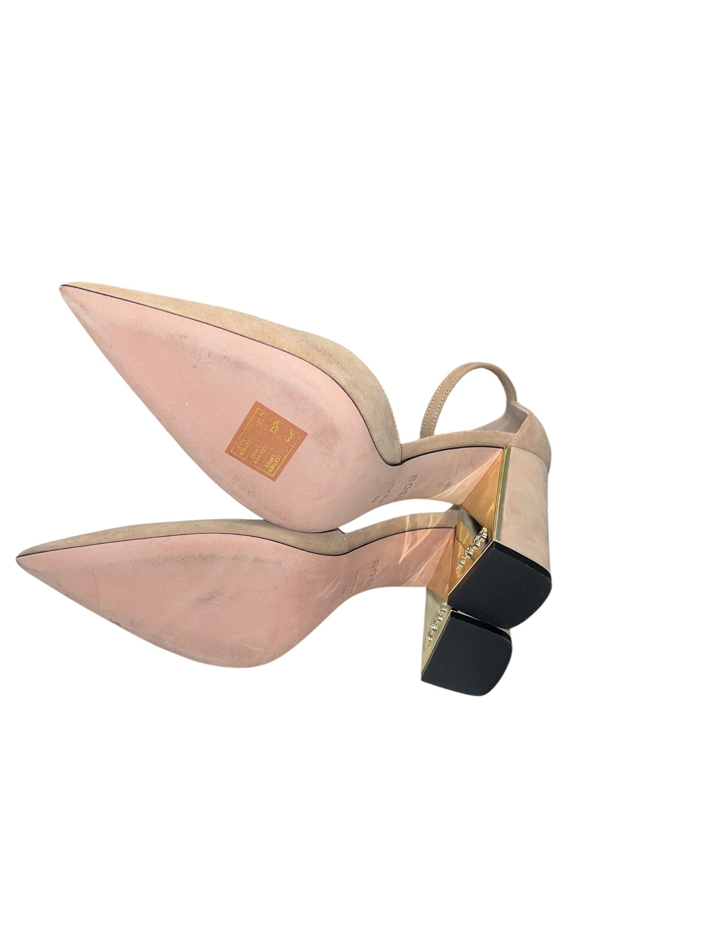 Pre-Loved Boss Pumps sand