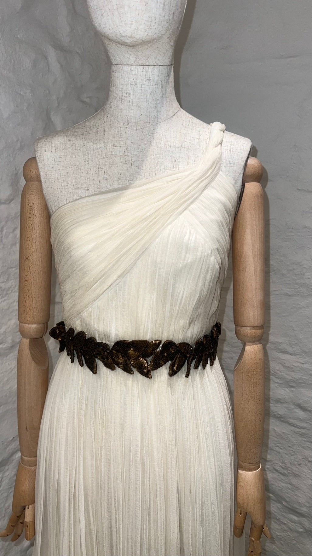 Pre-Loved Andrew Gn ONE-SHOULDER GRECIAN GOWN
