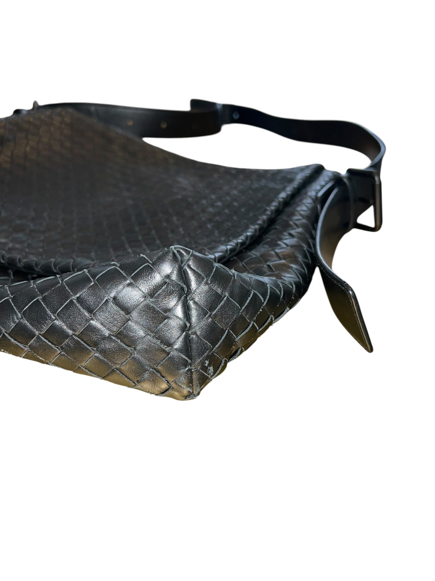 Pre-Loved Bottega Veneta Intrecciato Messenger Bag