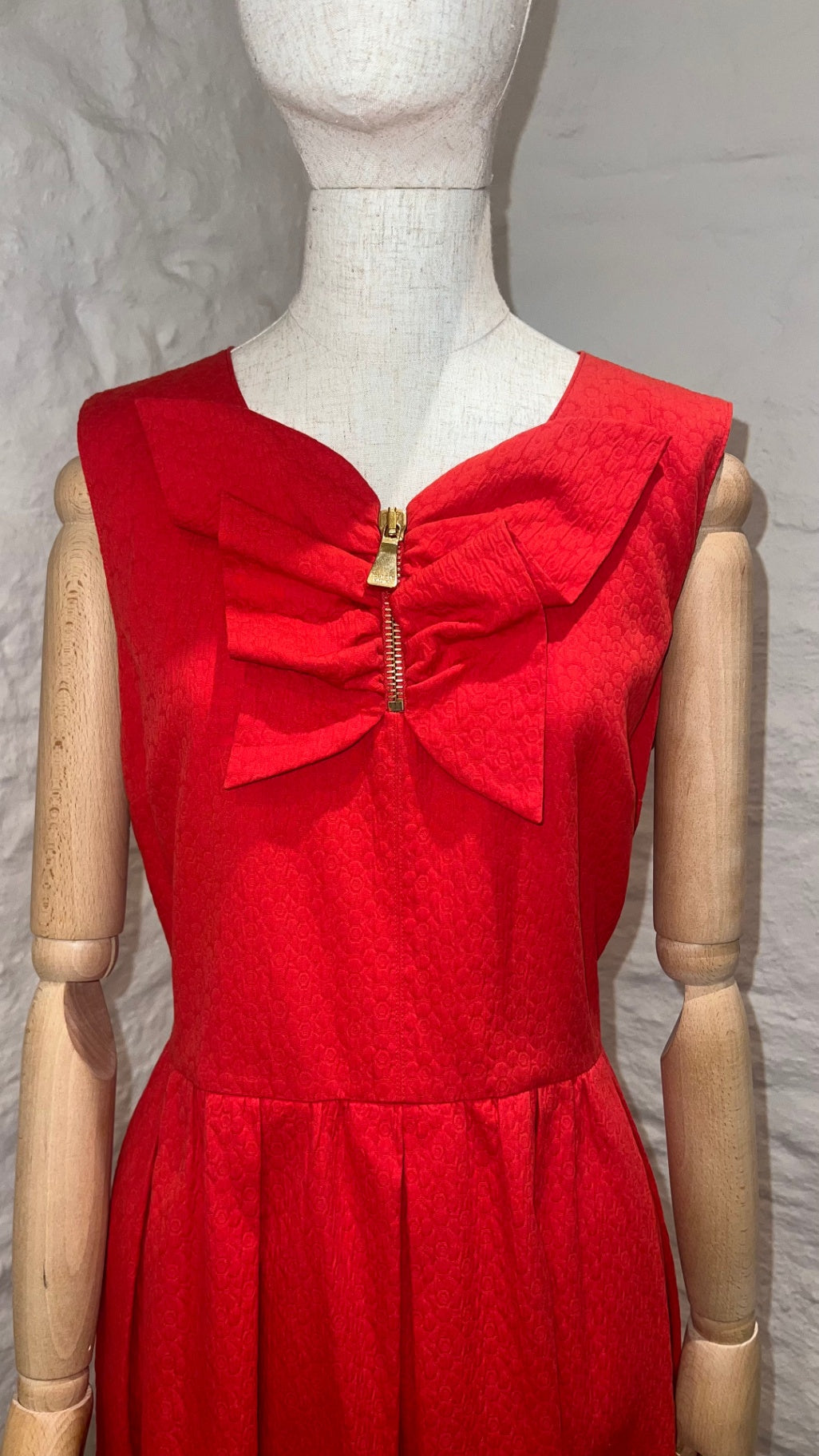 Pre-Loved Boutique Moschino Kleid mit Schleifendetail