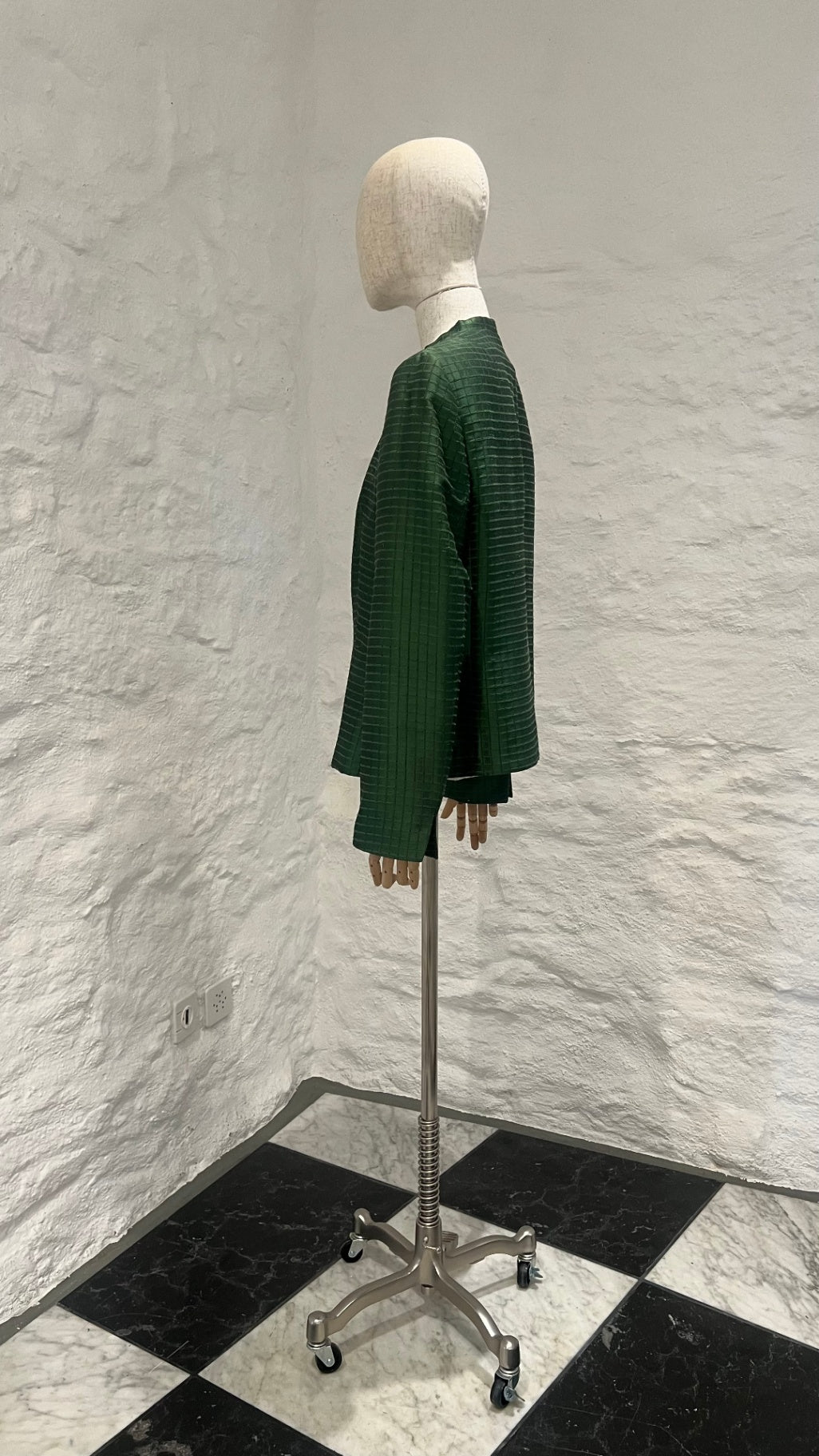 Pre-Loved AKRIS Punto Seidenjacke