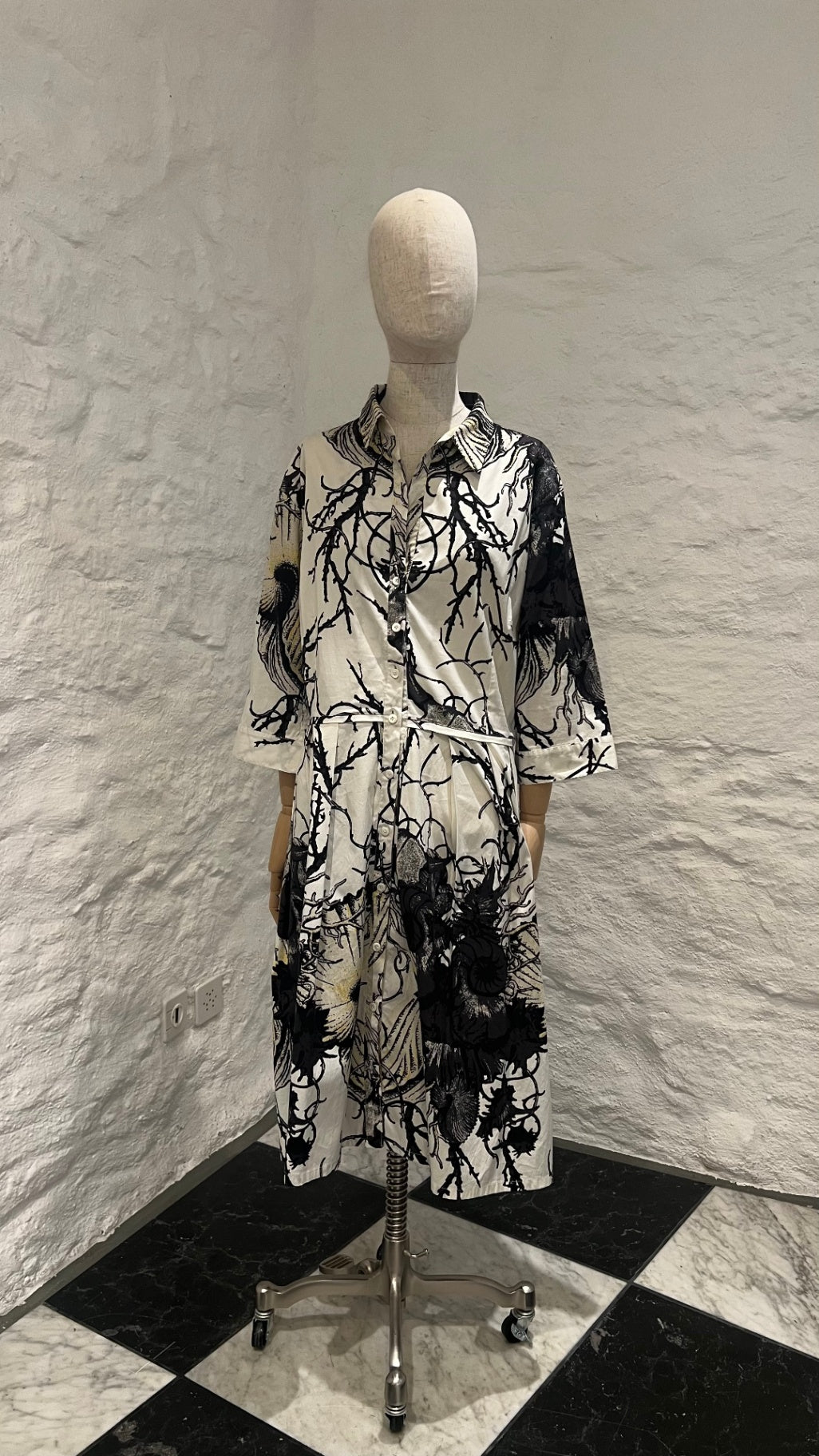 Pre-Loved Samantha Sung Hemdblusenkleid weiss
