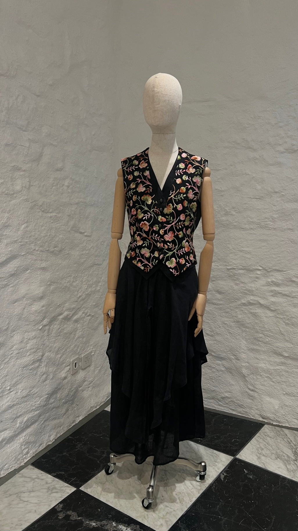Pre-Loved Manuela Walter Layered Rock