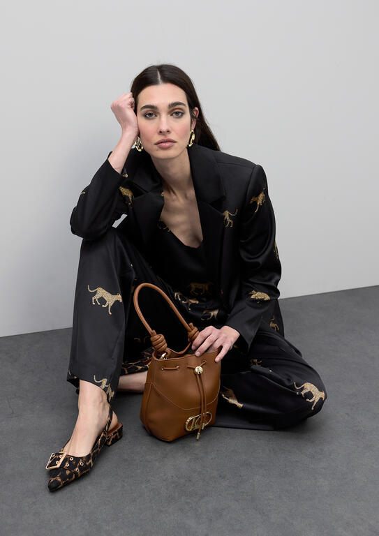 Lola Casademunt Satin-Blazer mit Leopard-Print