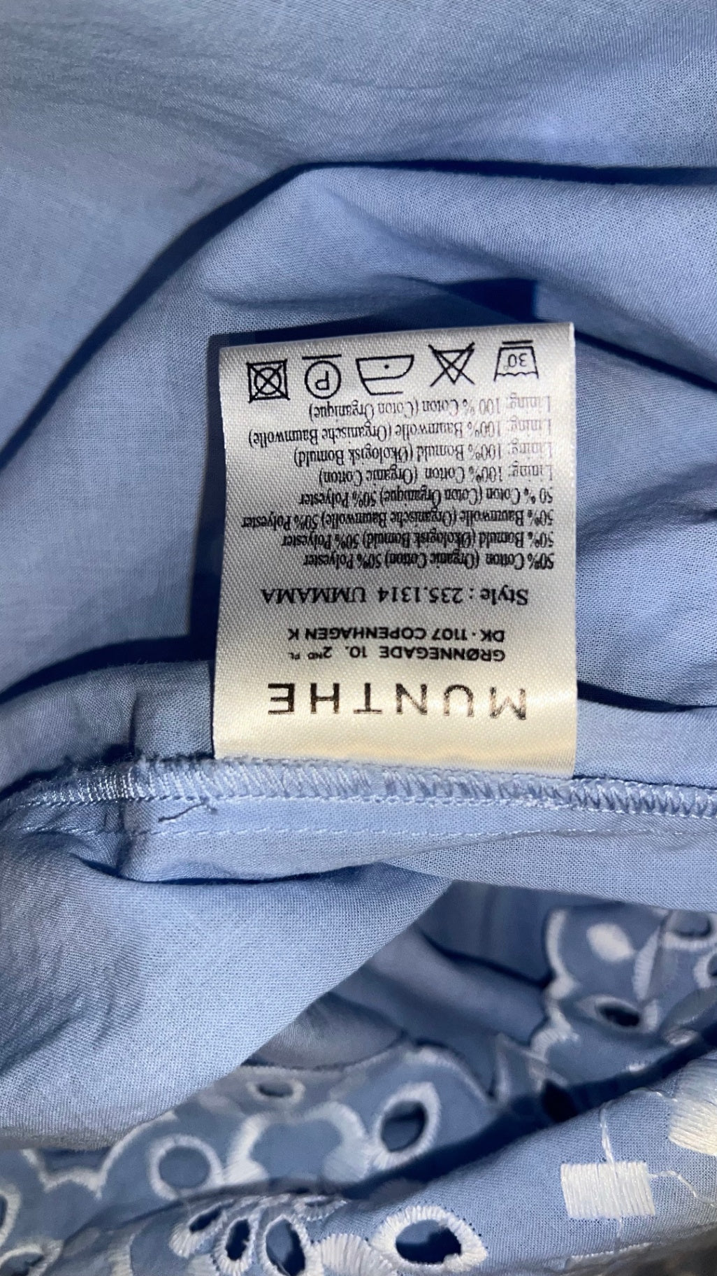 Pre-Loved Munthe Broderie-Kleid Hellblau