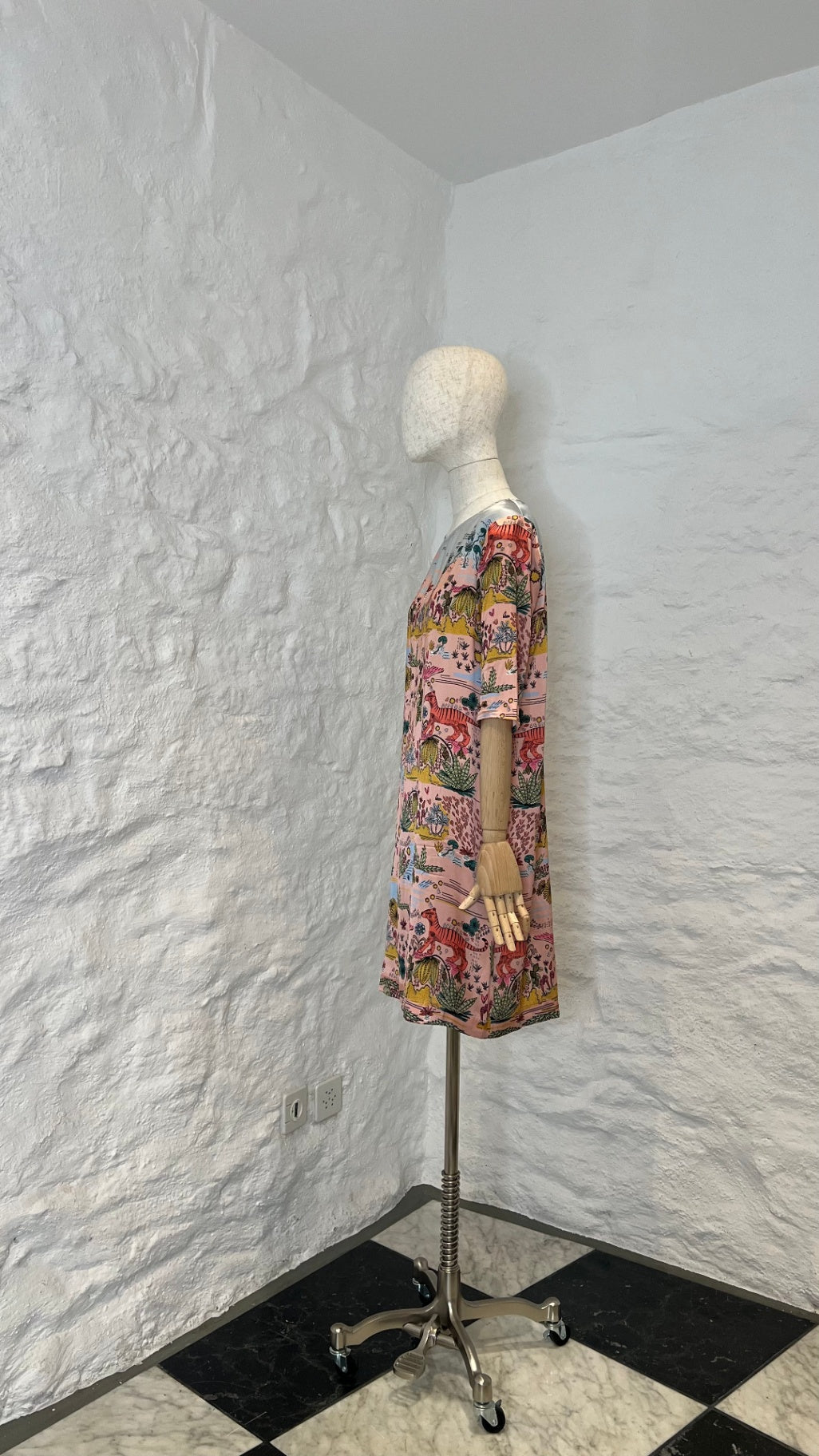 Pre-Loved Joyce & Girls Seidenkleid mit Jungle-Print