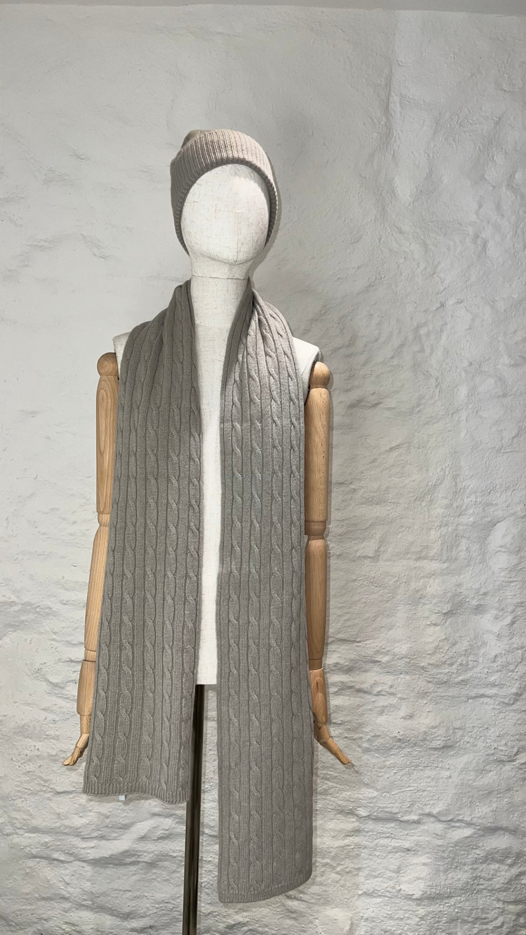 Rosi Collection Strickschal DAKOTA Grau