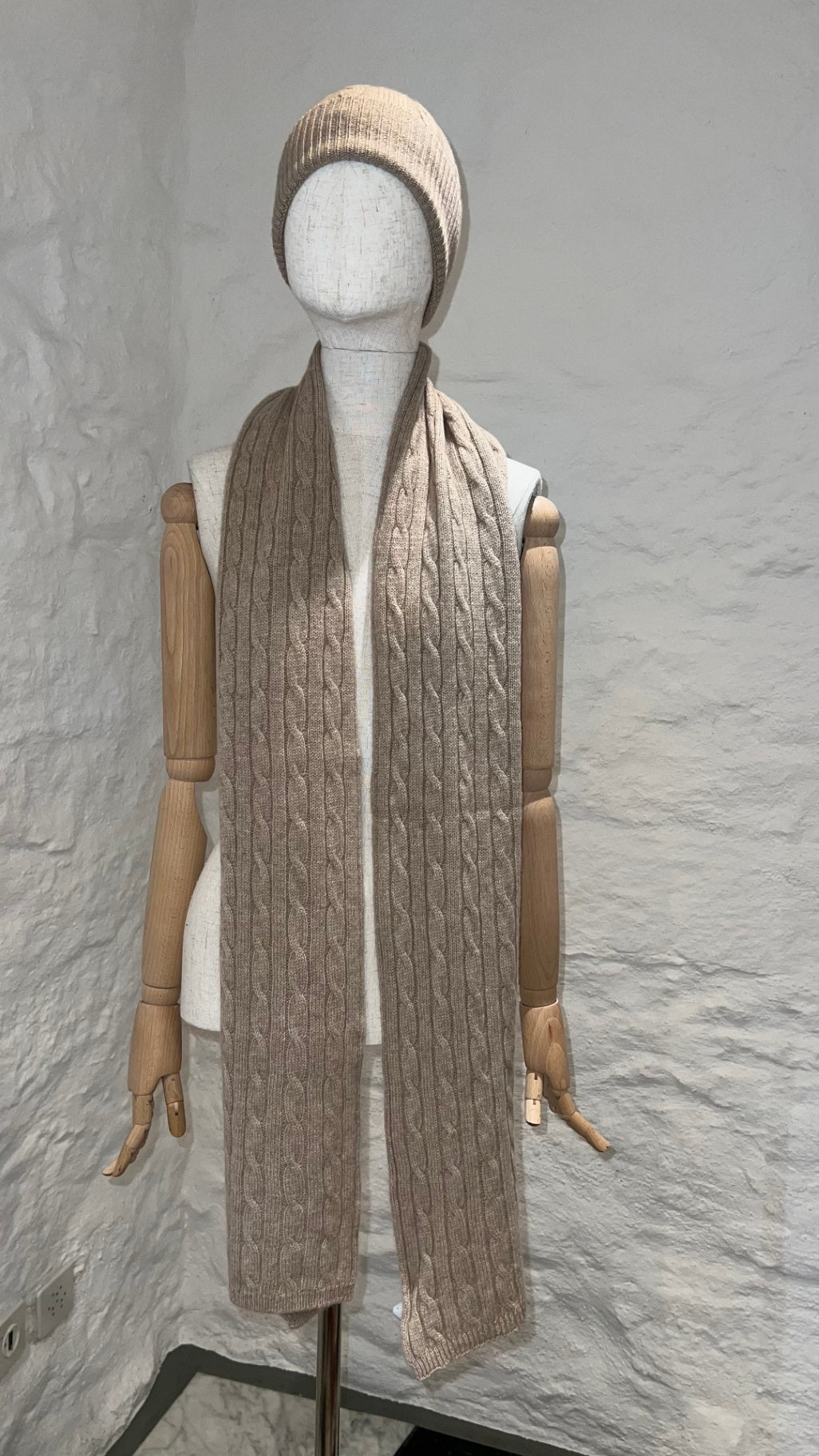 Rosi Collection Strickschal DAKOTA Taupe