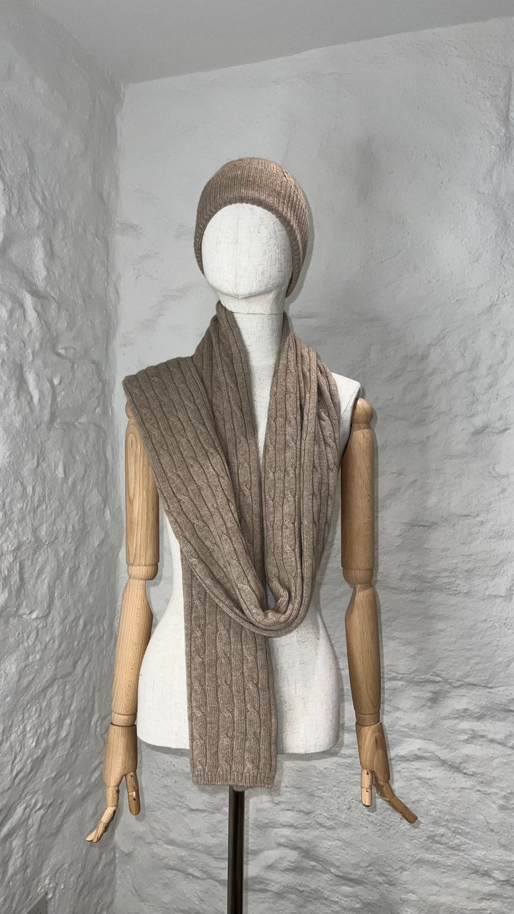 Rosi Collection Strickschal DAKOTA Taupe