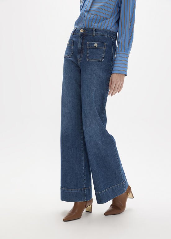 Lola Casademunt Gerade Jeans mit Zierknopf Jeansblau