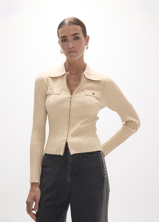 Lola Casademunt Cardigan mit Taschenpatten Beige