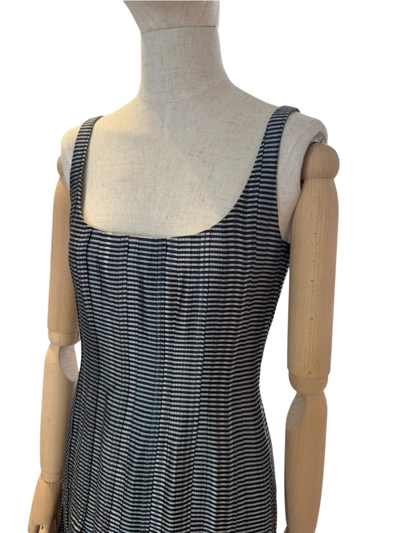 Pre-Loved Akris Punto Kleid gestreift