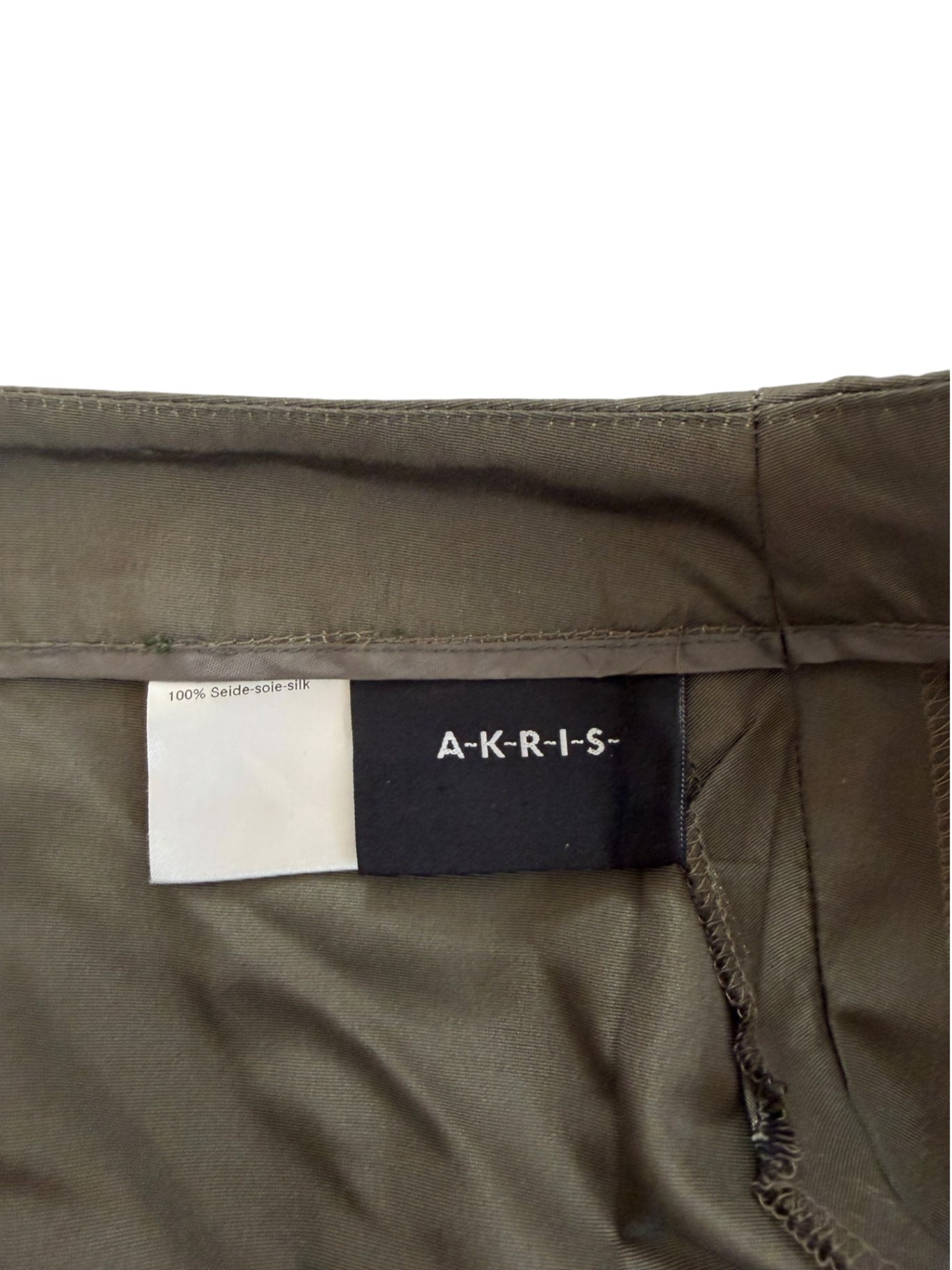 Pre-Loved AKRIS Hose Oliv
