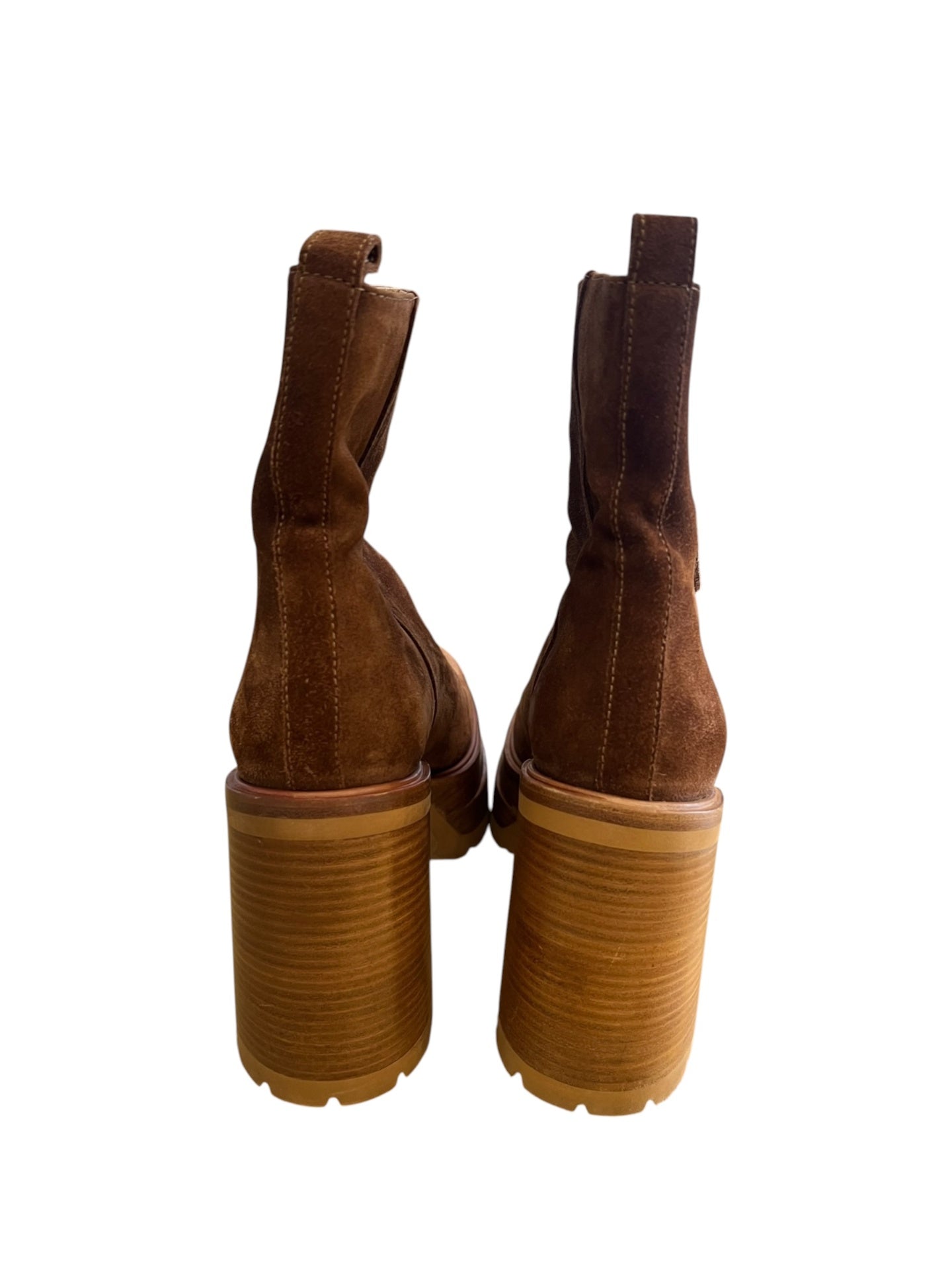Pre-Loved AGL Plateau-Stiefeletten Cognac Wildleder inkl Box