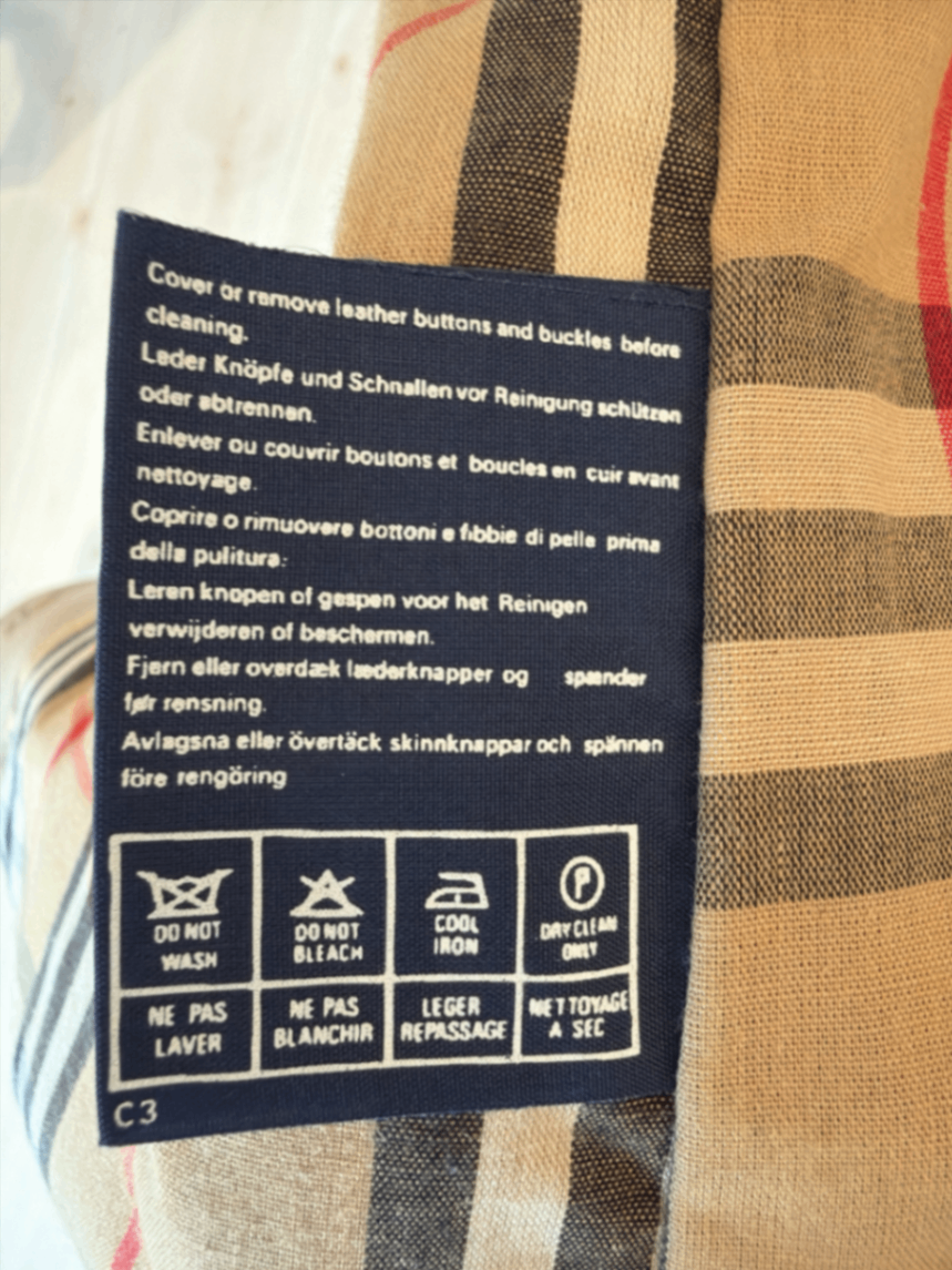 Pre-Loved Burberrys Vintage Trenchcoat