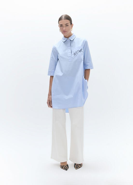 Lola Casademunt Hemdblusenkleid mit Amorstickerei, hellblau