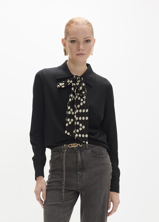 Lola Casademunt Pullover mit getupfter Schluppe
