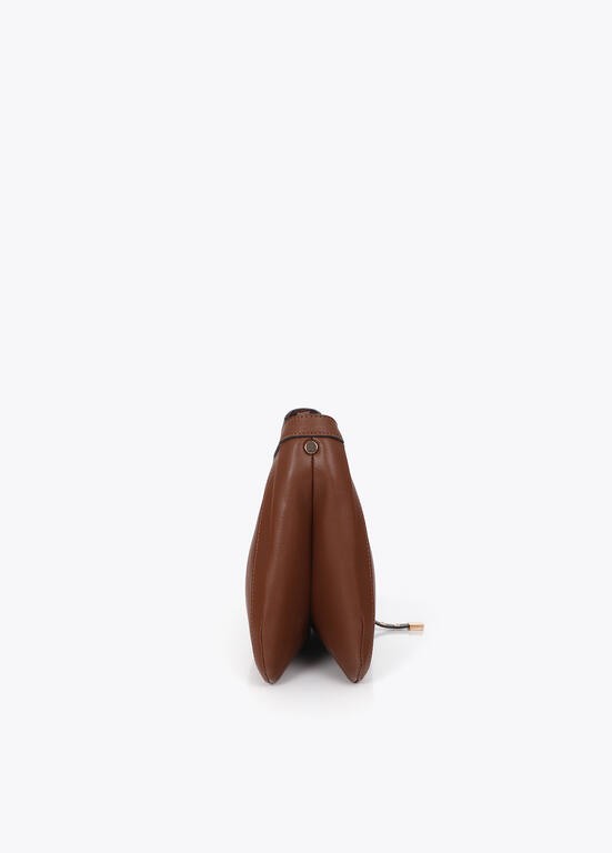 Lola Casademunt Crossbody Bag mit Nietenriemen, Camel
