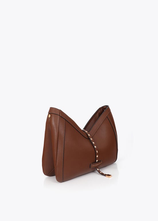 Lola Casademunt Crossbody Bag mit Nietenriemen, Camel