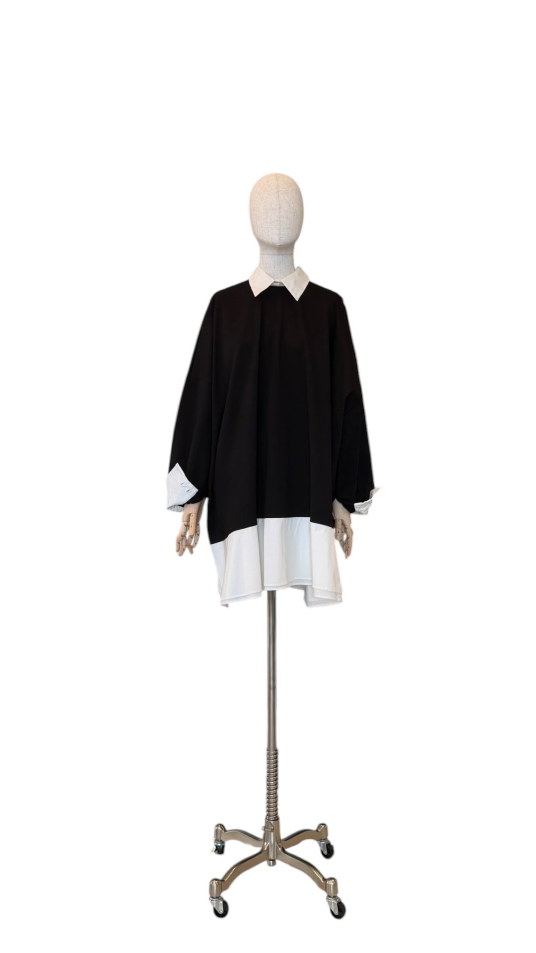 Giovanna Nicolai Minikleid