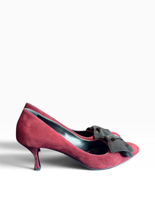 Pre-Loved Prada Pumps mit Schleife